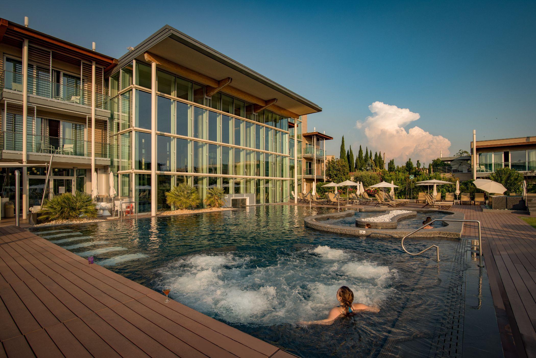 Aqualux Hotel Spa Suite & Terme Bardolino Luaran gambar