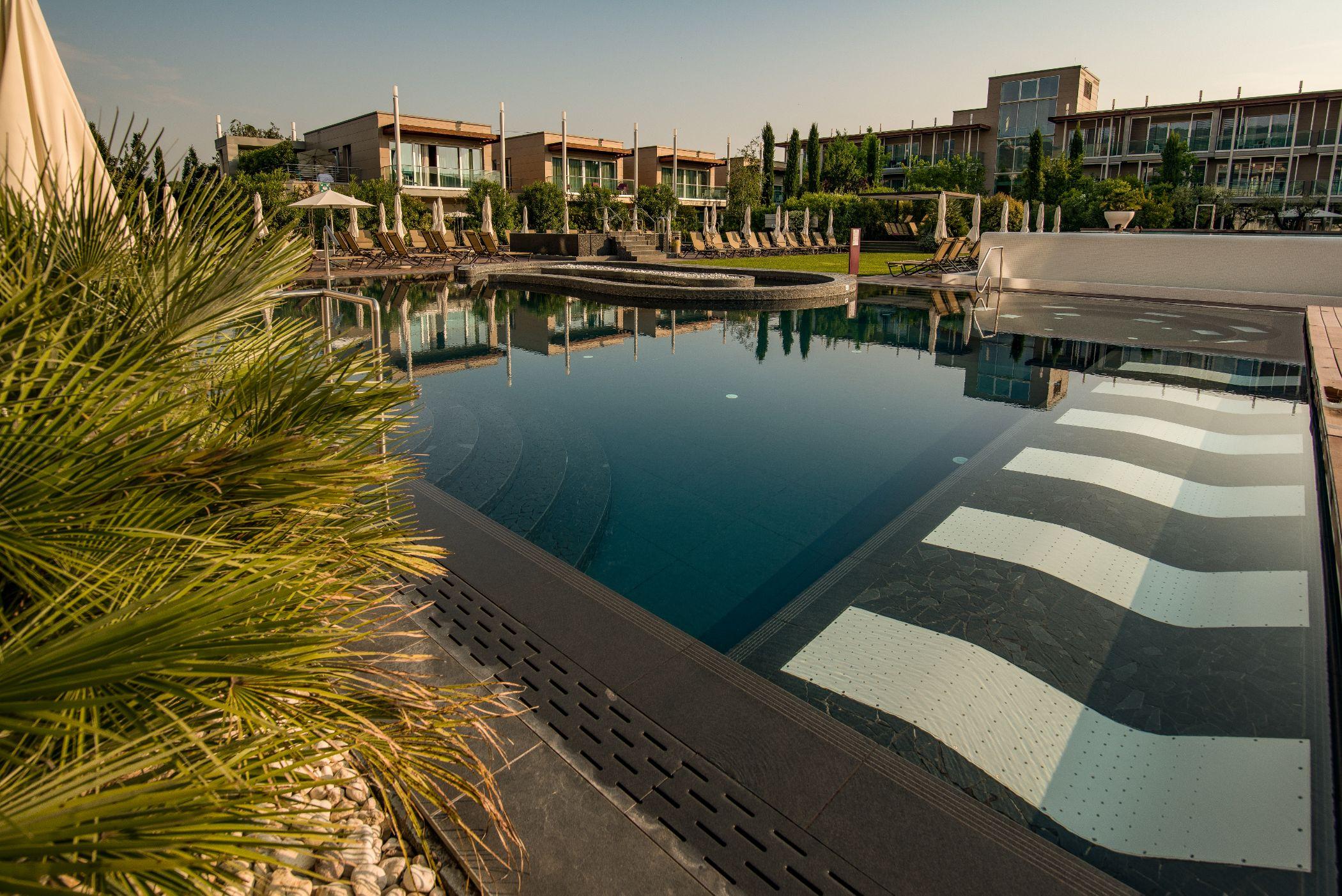 Aqualux Hotel Spa Suite & Terme Bardolino Luaran gambar